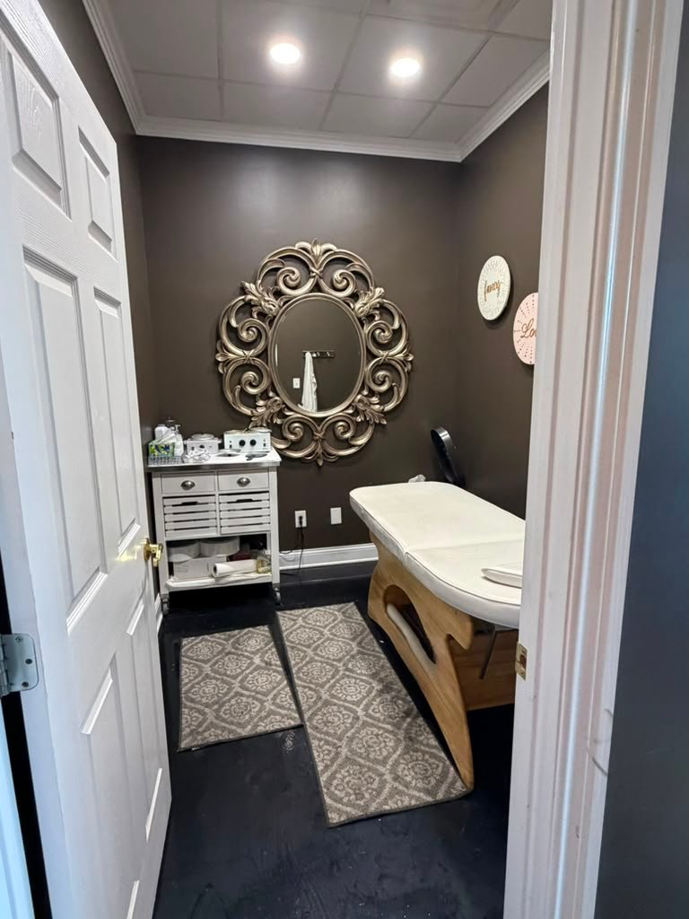 Facial Room